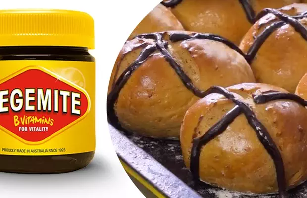 Crikey Coles Launches Vegemite Hot Cross Buns For Australia Day The Bendigo Standard 9038